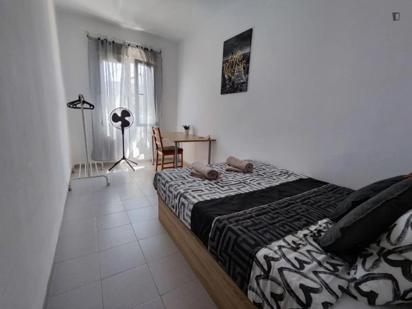 Chambre à louer dans un appartement d'étudiant à , entièrement meublée