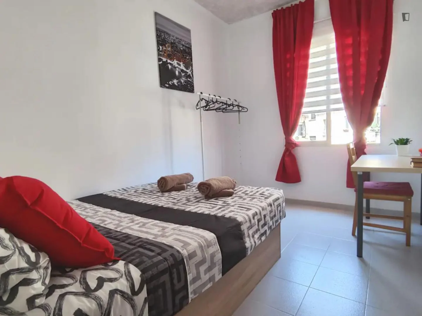 Chambre à louer dans un appartement d'étudiant à , entièrement meublée
