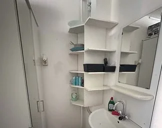 Room for rent in a shared flat in {area}