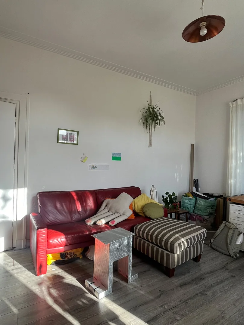 Chambre à louer dans un appartement d'étudiant à , entièrement meublée