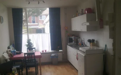 Habitación privada en van Loonstraat, imagen 5 de 6