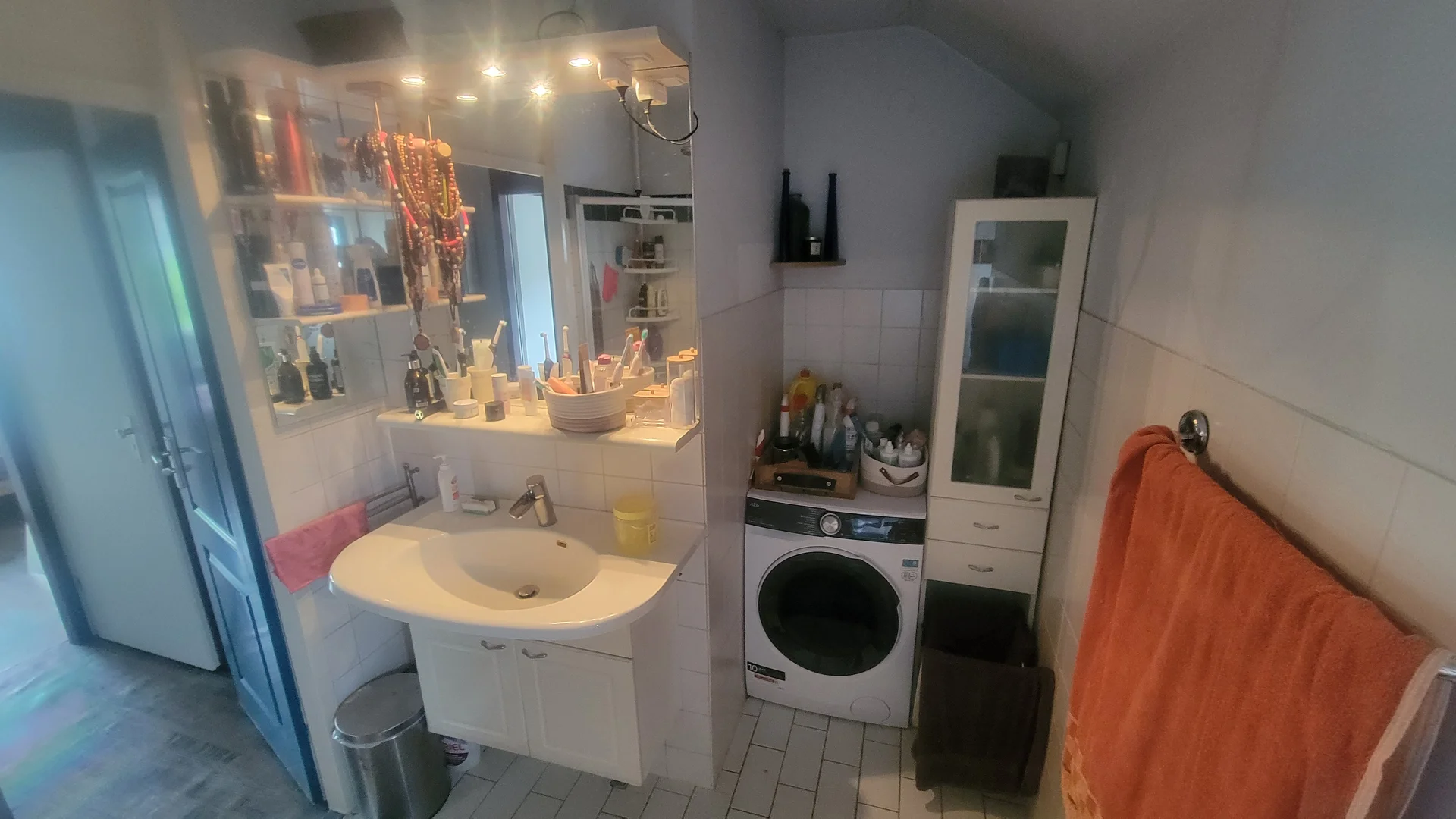 Chambre à louer dans un appartement d'étudiant à , entièrement meublée