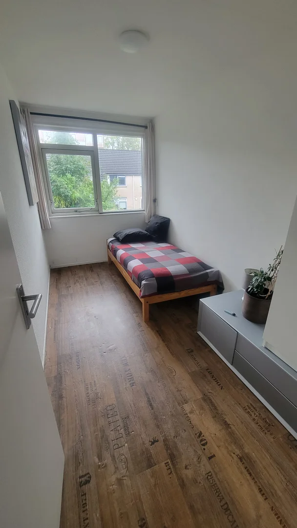 Chambre d'étudiant bon marché à proximité du campus dans 