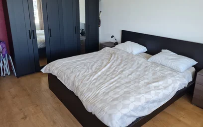 Accommodation in the centre of {area}