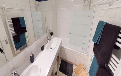 Quarto privado em rue Ratisbonne, imagem 11 de 12