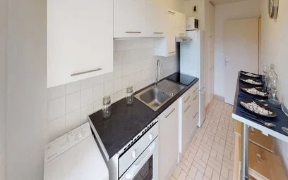 Quarto privado em rue Ratisbonne, imagem 6 de 12