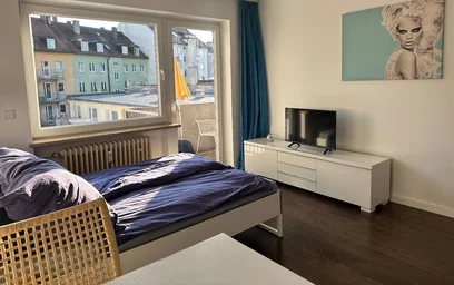 Całe miejsce Dachauer Straße, obraz 3 22