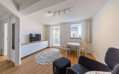 {area} de tamamen mobilyalı daire