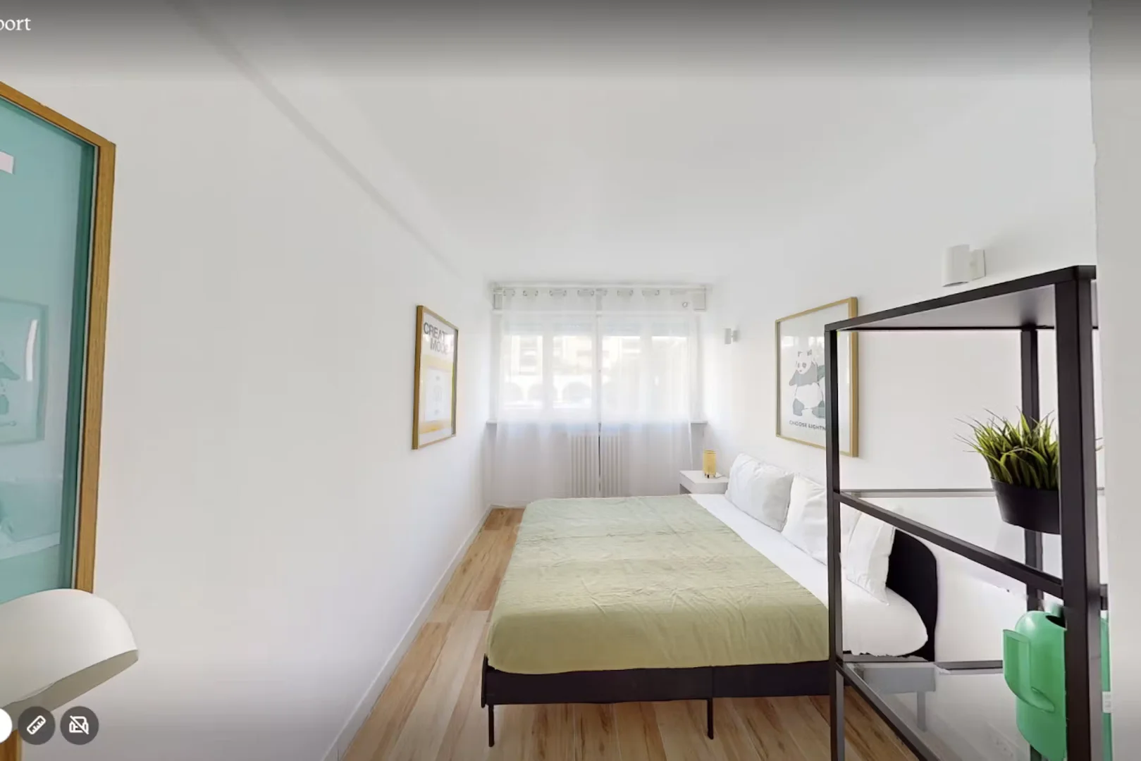Jasny i przestronny pokój studencki z łatwym dostępem do uniwersytetu w 