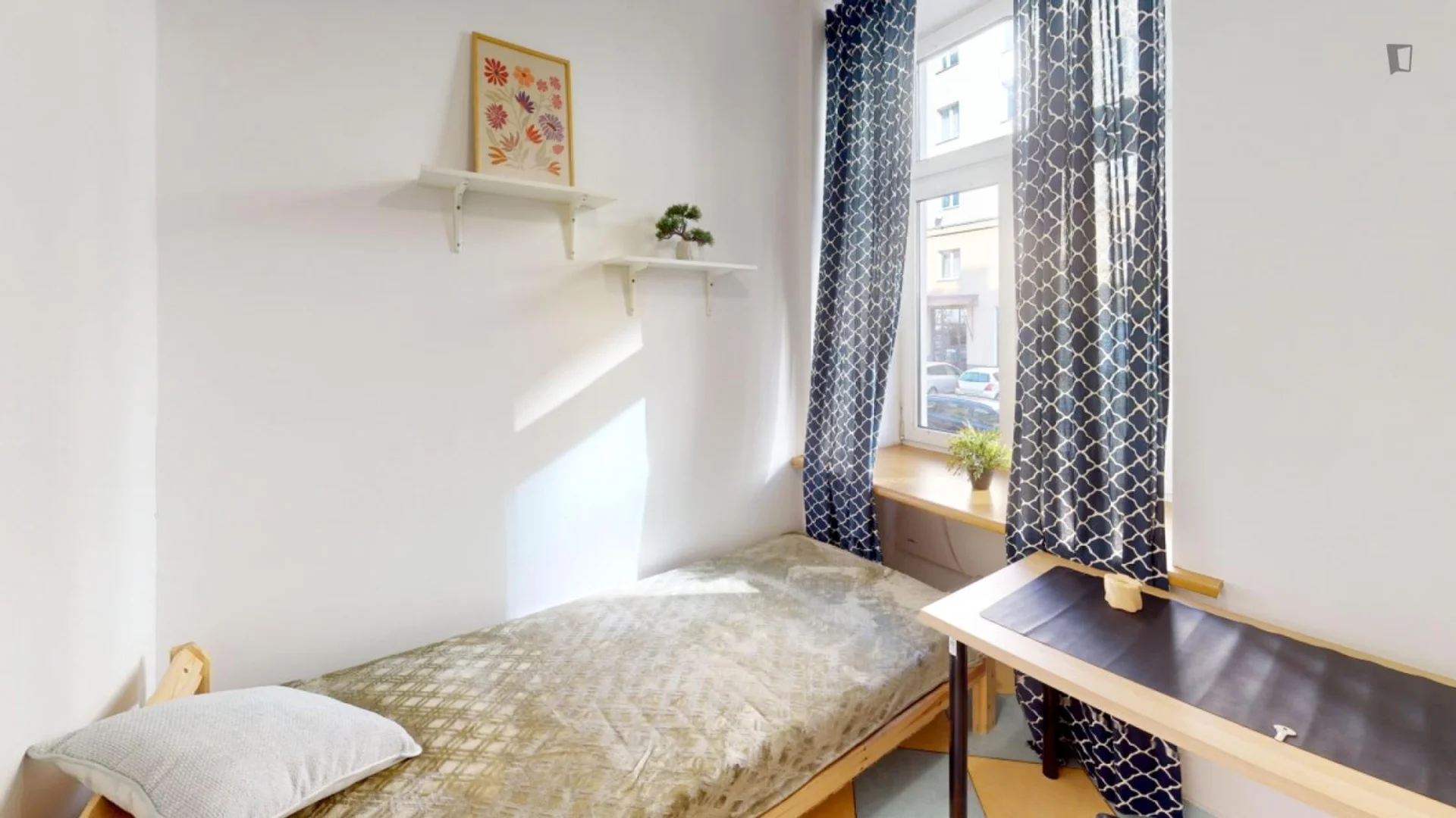 Chambre d'étudiant bon marché à proximité du campus dans