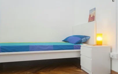 Chambre privée à Via Aldo Barbaro, image 3 de 10