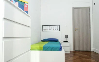Chambre privée à Via Aldo Barbaro, image 3 de 13
