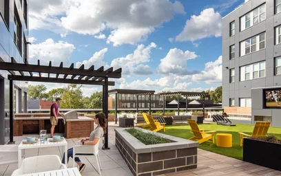 Appartamento intero in residence in 1396 N High Street, Columbus, OH 43201, immagine 18 di 25