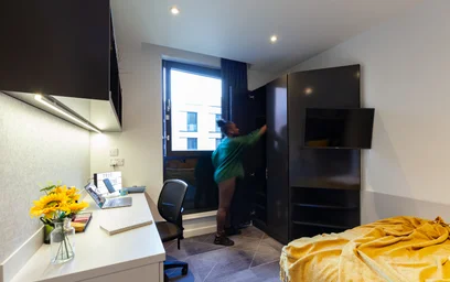 Entire apartment in residence at 45 Upper Dean St, Birmingham B5 4SJ, United Kingdom, image 4 of 45