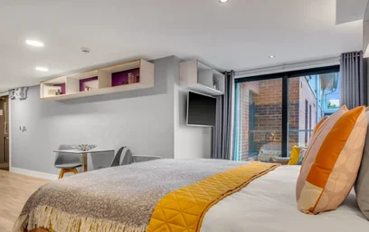 Appartamento intero in residence in IconInc, Glassworks, Cardigan Road, Leeds LS6 1LF, immagine 4 di 49
