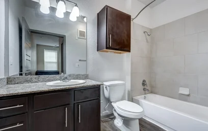 Alojamiento entero en residencia en 4194 Burbank Dr, Baton Rouge, LA 70808, United States, imagen 4 de 33