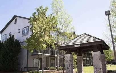 Alojamiento entero en residencia en 1050 Southern Dr, Columbia, SC 29201, United States, imagen 35 de 49