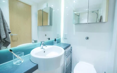 Studio in residence at Midland Rd, Bath BA1 3BZ, United Kingdom, image 4 of 24