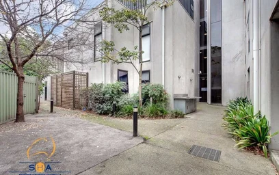 Entire apartment in residence at 60 Waverly Road, Malvern East, VIC 3145, image 13 of 20