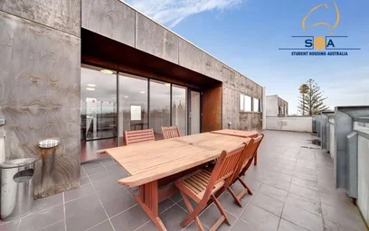Entire apartment in residence at 60 Waverly Road, Malvern East, VIC 3145, image 10 of 20