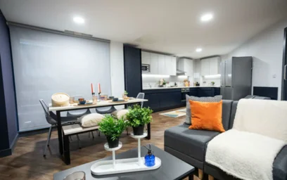 Stanza privata in residence in 76 Cookridge St, Leeds LS2 8GL, United Kingdom, immagine 8 di 19