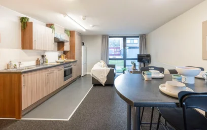 Chambre privée en résidence à 83 Broad St, Sheffield S2 5TL, UK, image 3 de 20