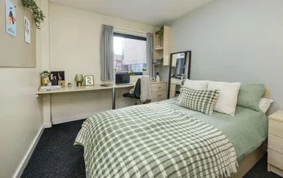 Chambre privée en résidence à 83 Broad St, Sheffield S2 5TL, UK, image 2 de 21