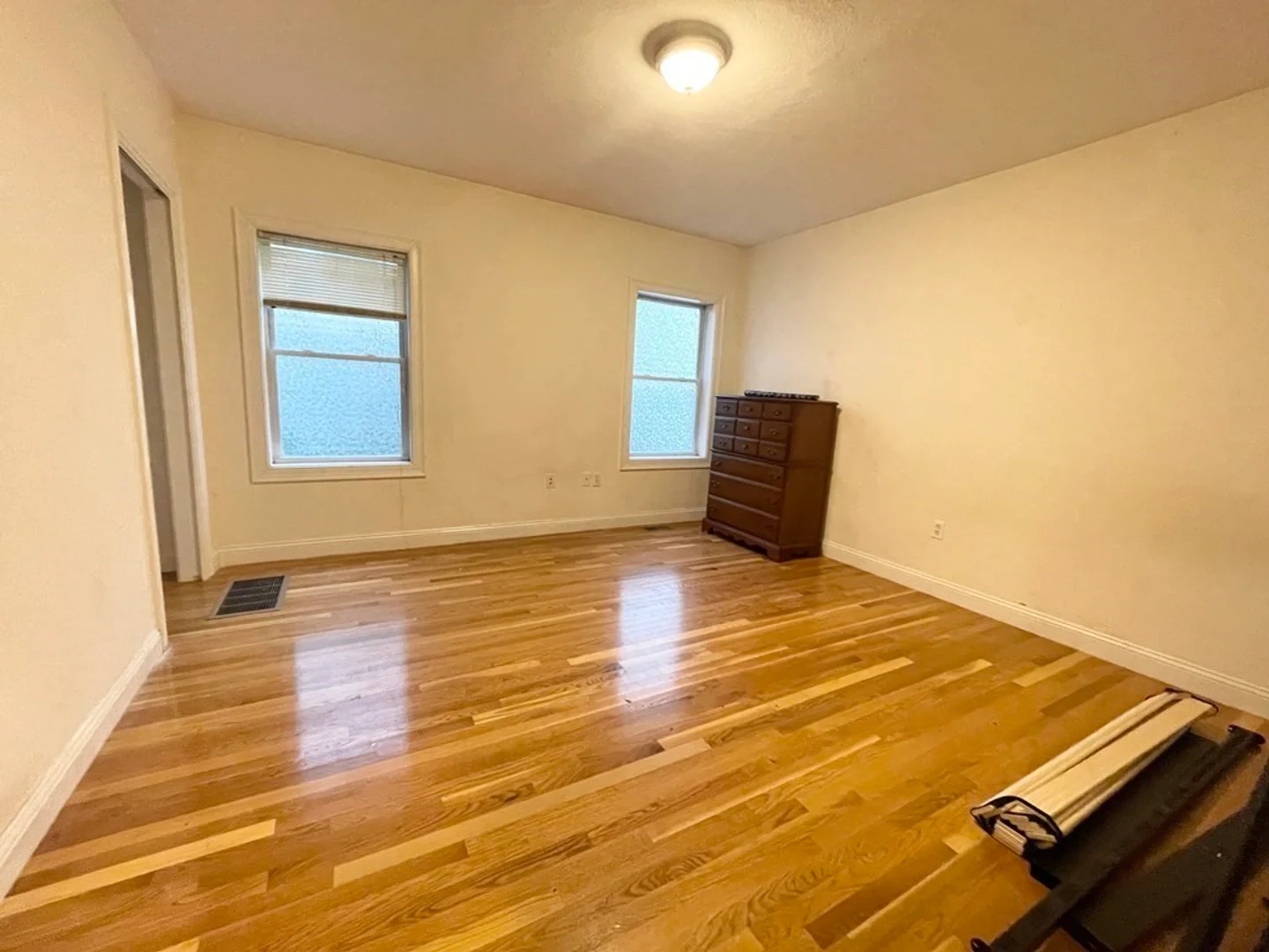 128, Hillside St., Unit 1, Mission Hill, Boston, MA, 02120