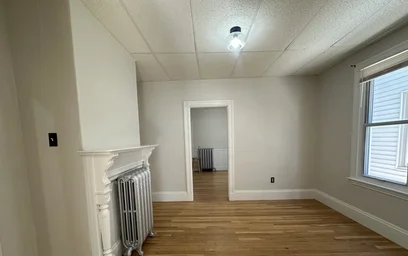 Alojamiento entero en residencia en 6, Althea St., Unit 1, Dorchester, Boston, MA, 02122, imagen 15 de 40