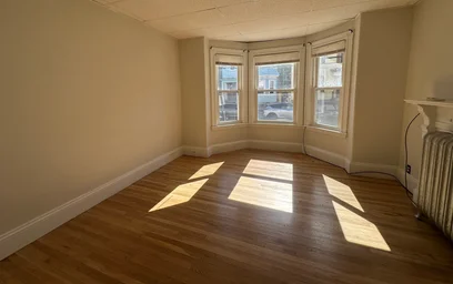 Alojamiento entero en residencia en 6, Althea St., Unit 1, Dorchester, Boston, MA, 02122, imagen 34 de 40