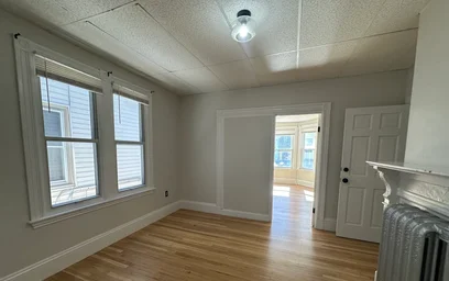 Alojamiento entero en residencia en 6, Althea St., Unit 1, Dorchester, Boston, MA, 02122, imagen 35 de 40