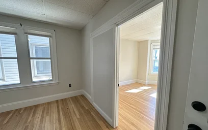 Alojamiento entero en residencia en 6, Althea St., Unit 1, Dorchester, Boston, MA, 02122, imagen 6 de 40