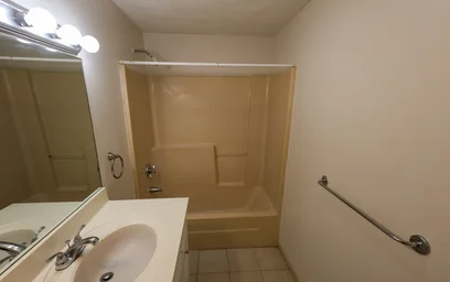 Alojamiento entero en residencia en 51, Holworthy St., Unit 3, Dorchester, Boston, MA, 02121, imagen 13 de 18