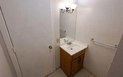 Alojamiento entero en residencia en 51, Holworthy St., Unit 3, Dorchester, Boston, MA, 02121, imagen 8 de 18
