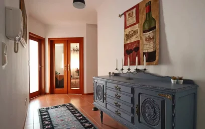 Dairenin tamamı konumu Rua Luísa Tody, Rebordim, 5 6 görüntüsü