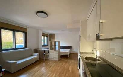Appartamento con 3 camere da letto a {area}