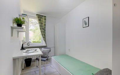 Chambre privée à Miła, image 1 de 14
