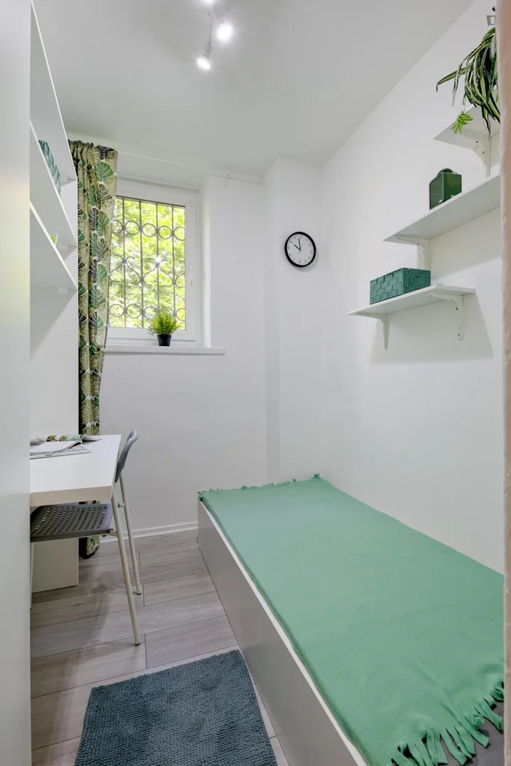 Chambre d'étudiant confortable et spacieuse dans 