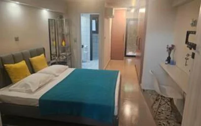 Alojamento com 2 quartos em {area}