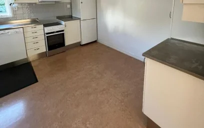 Logement entier à Helgedalsvägen 8, image 6 de 17