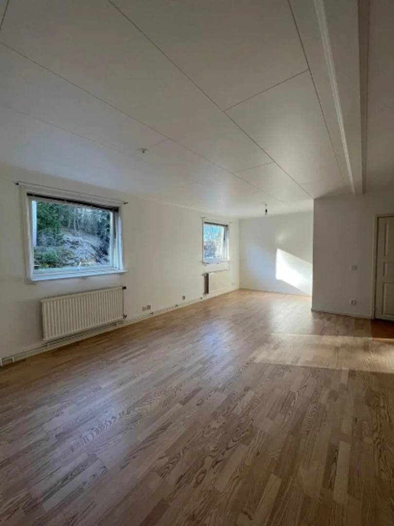 Helgedalsvägen 8