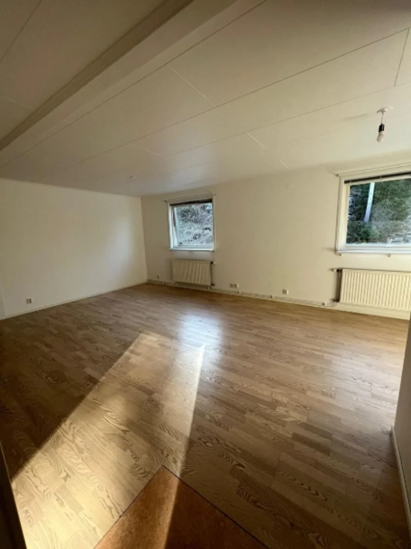Helgedalsvägen 8