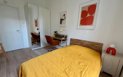 Quarto privado em Rue Châteauneuf, Gambetta, imagem 2 de 10