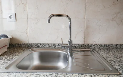Private room at Avenida Engenheiro Arantes e Oliveira, image 18 of 39