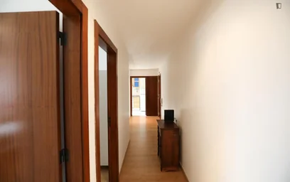 Private room at Avenida Engenheiro Arantes e Oliveira, image 35 of 39