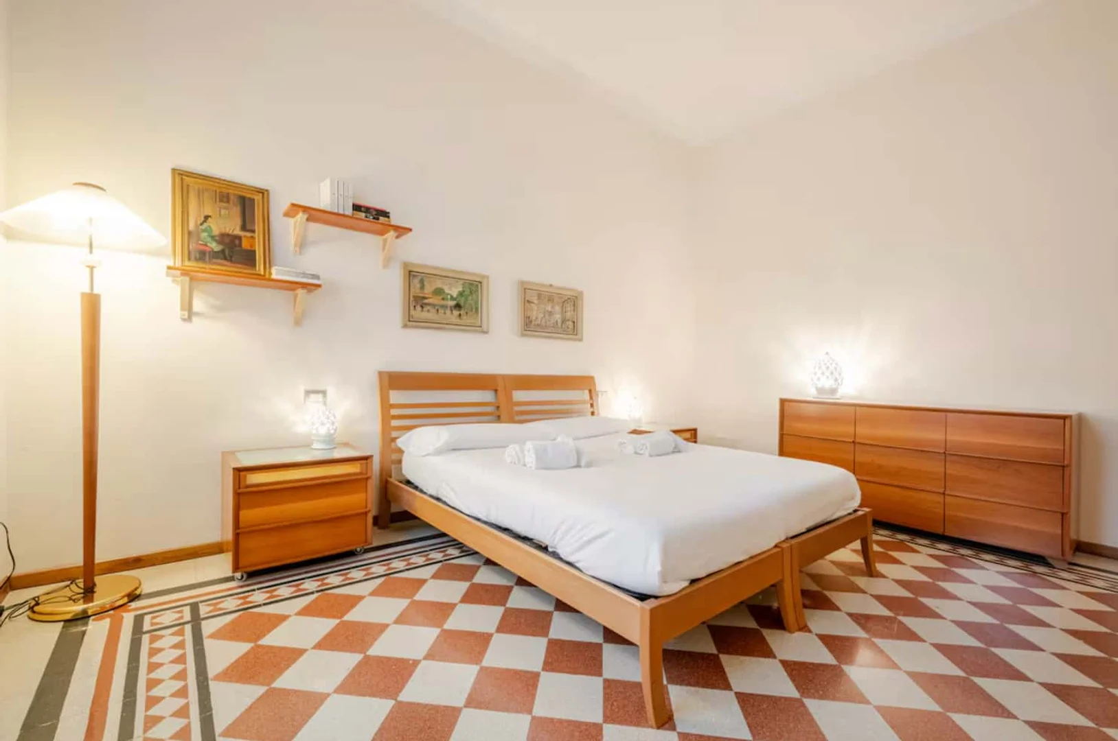 Via Gaetano Milanesi, 6, 50134 Firenze FI, Italia