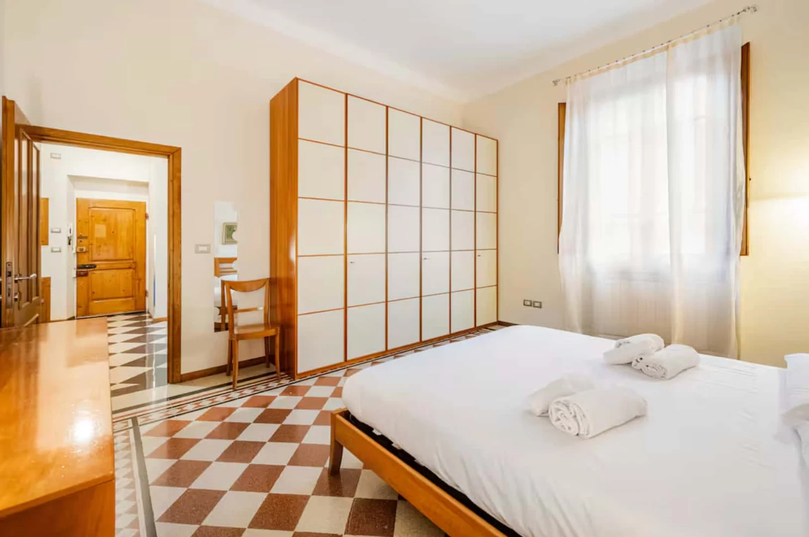 Via Gaetano Milanesi, 6, 50134 Firenze FI, Italia