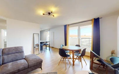 Apartamento inteiro em 21 Rue Dr Hospital, 63100 Clermont-Ferrand, France, imagem 13 de 21