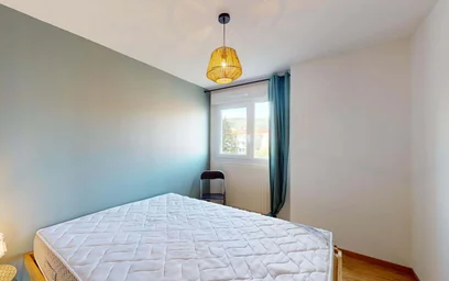 Apartamento inteiro em 21 Rue Dr Hospital, 63100 Clermont-Ferrand, France, imagem 8 de 21