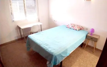 Privatzimmer in der Avinguda del Doctor Waksman, 23, Quatre Carreres, 46006 València, Valencia, Spagna, bild 3 von 10